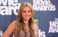 2011 MTV Movie Awards - Arrivals - Source: Getty